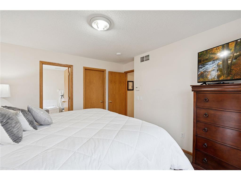 9487 Winslow N Maple Grove MN 55311 7083221 image24