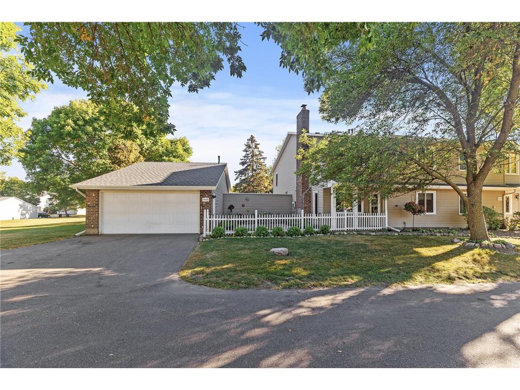 9488 Ranchview Lane N Maple Grove MN 55369 6608653 image1