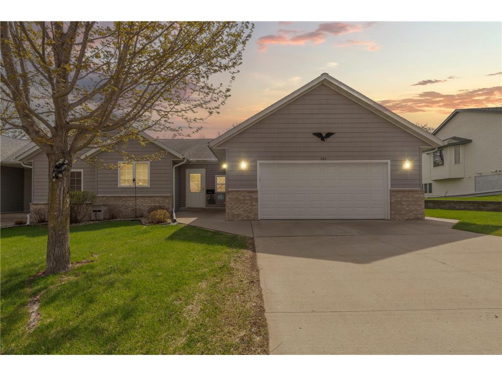 949 Rice Street Faribault MN 55021 7060519 image1