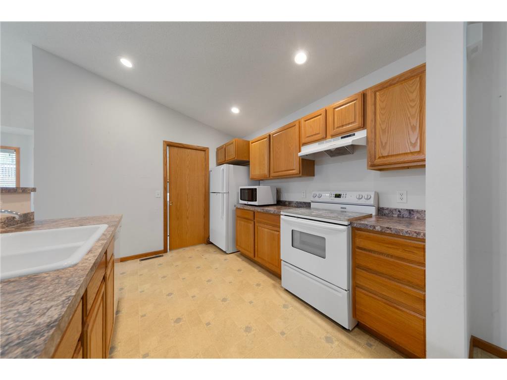 949 Rice Street Faribault MN 55021 7060519 image20