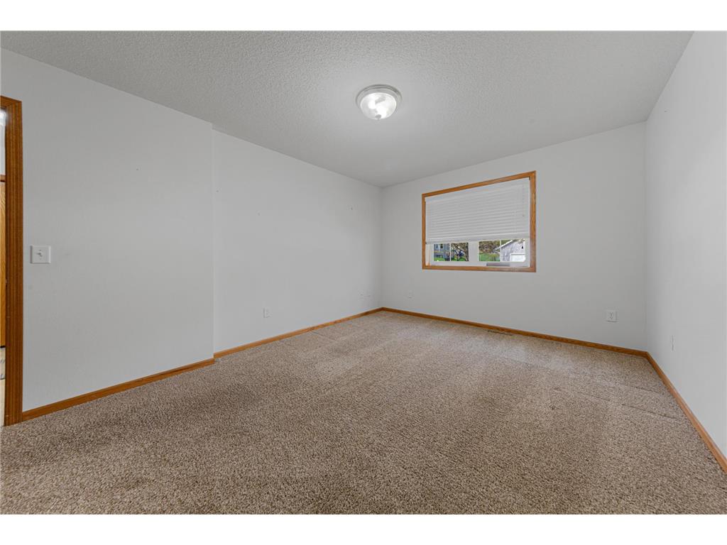 949 Rice Street Faribault MN 55021 7060519 image28