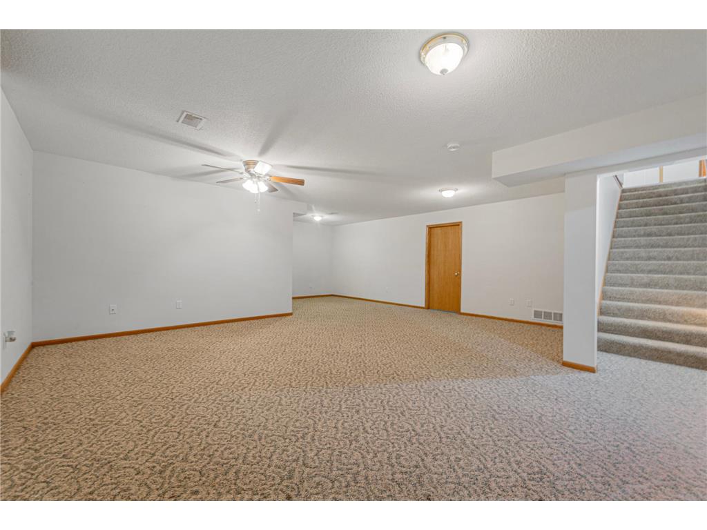 949 Rice Street Faribault MN 55021 7060519 image35