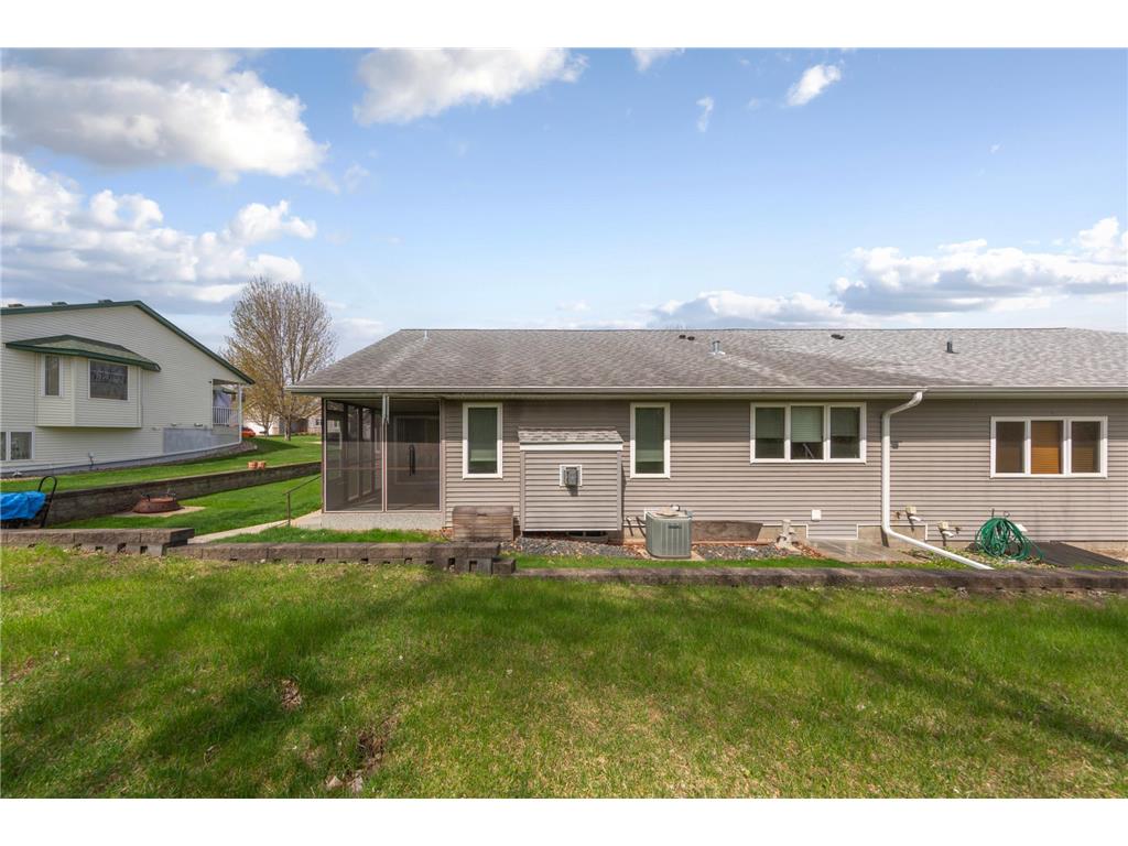 949 Rice Street Faribault MN 55021 7060519 image9