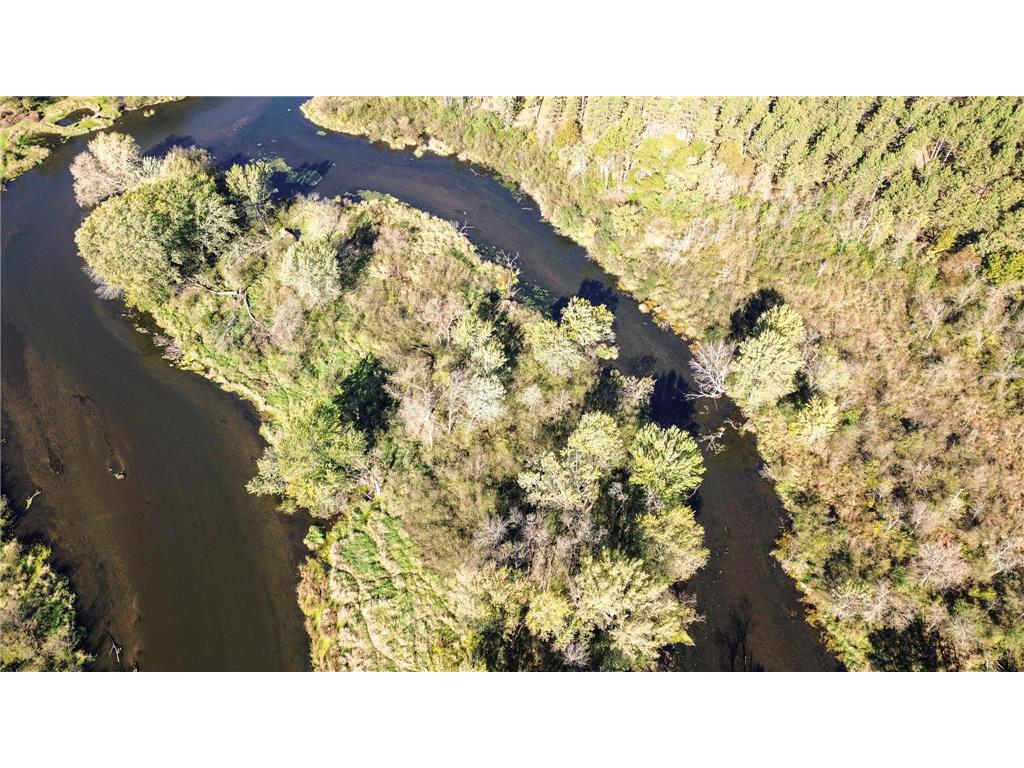 949 Riverdale Court Star Prairie Twp WI 54025 - Apple River 6826190 image35