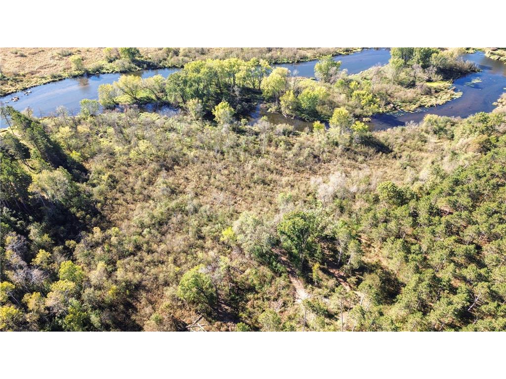 949 Riverdale Court Star Prairie Twp WI 54025 - Apple River 6826190 image40