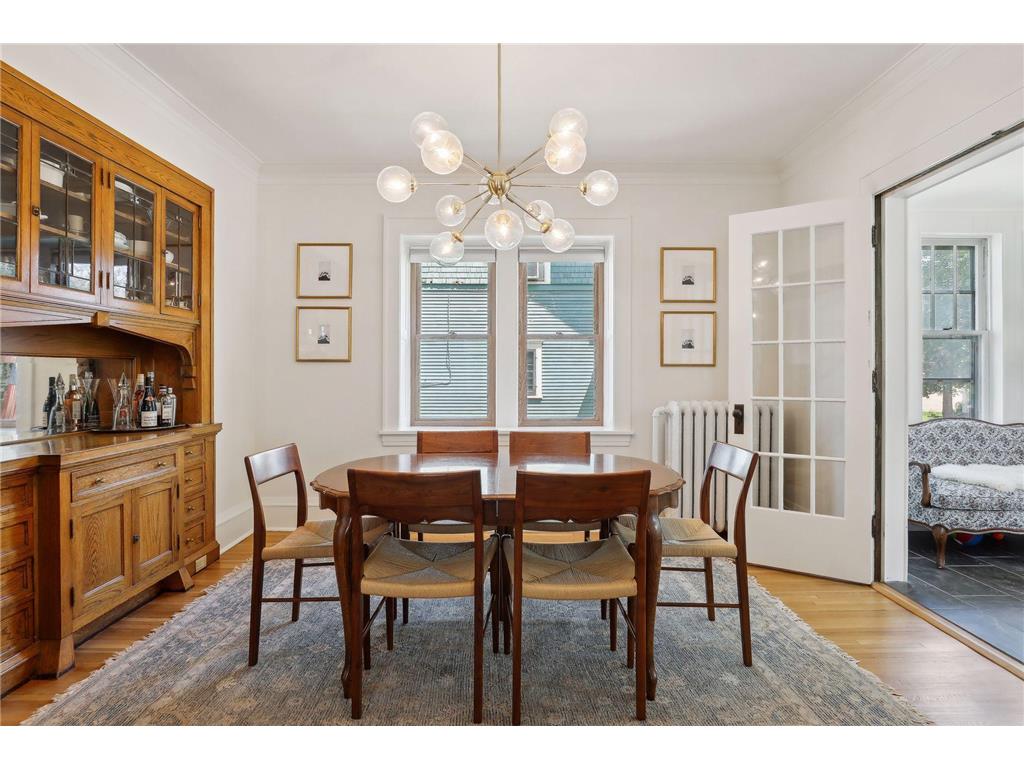 949 Saint Clair Avenue Saint Paul MN 55105 6573672 image1