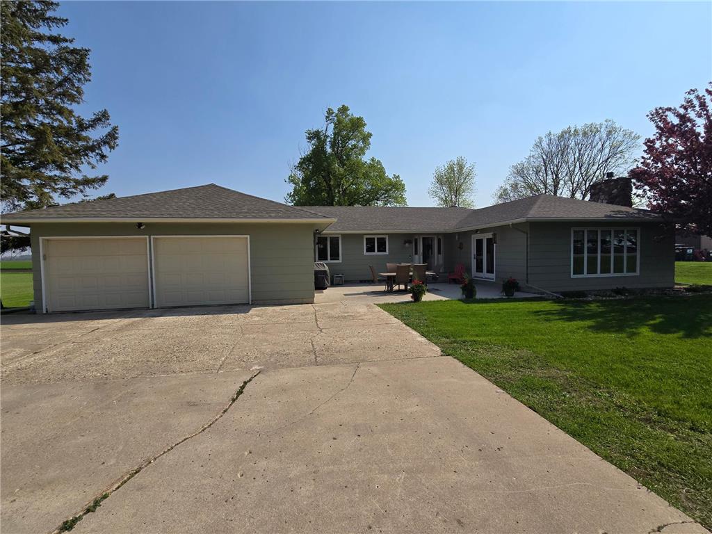 949 State Highway 30 Pipestone MN 56164 6542764 image1