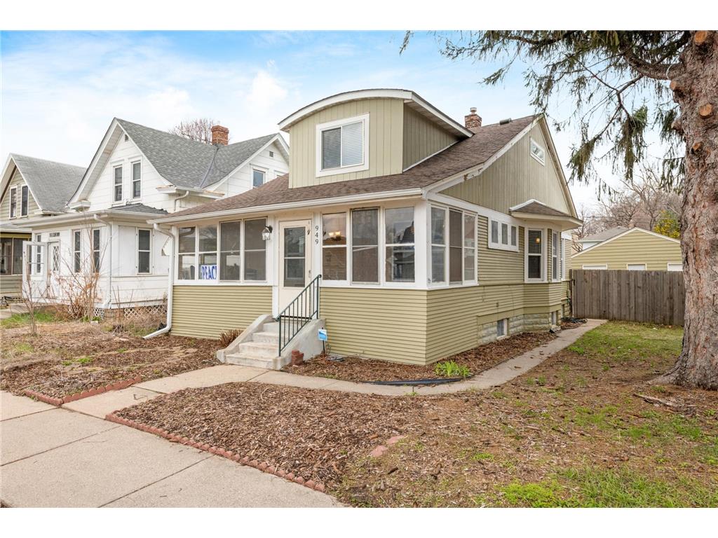 949 Thomas Avenue Saint Paul MN 55104 6355407 image1