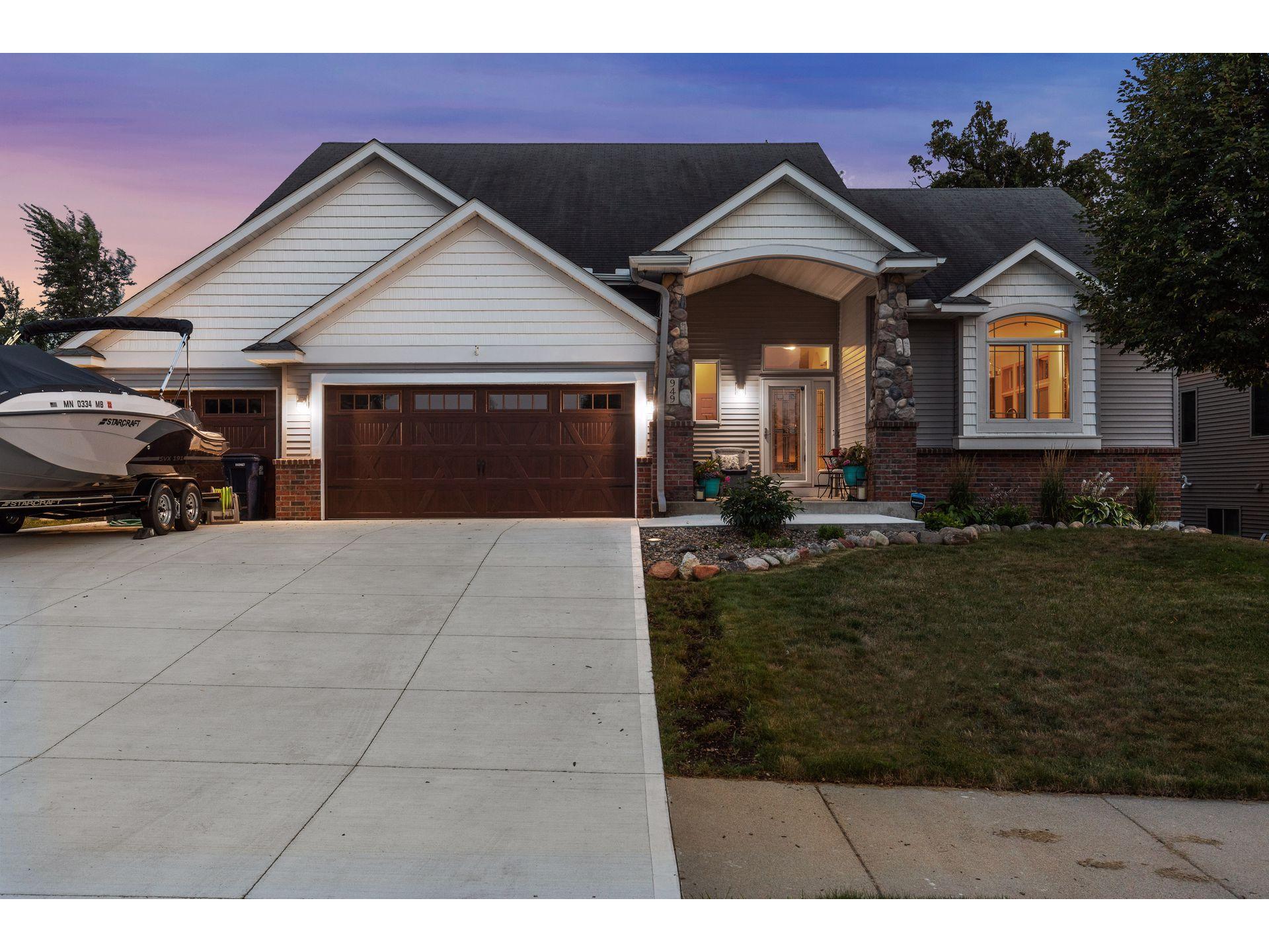 949 Waterford Way, Jordan, MN 55352 MLS 6068520 Edina Realty