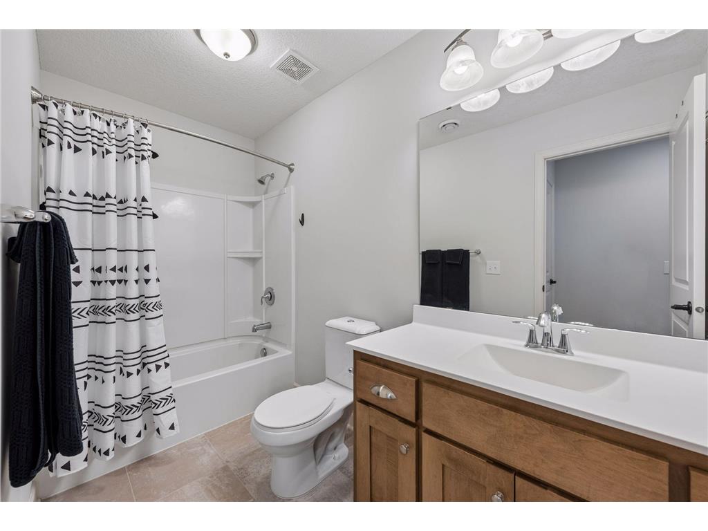 9496 River Rock Drive S Chanhassen MN 55317 7065041 image24