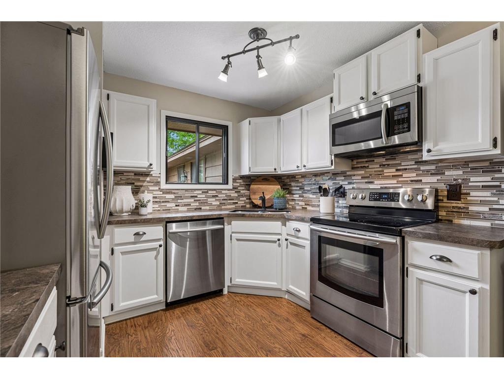 95 126th Avenue NW Coon Rapids MN 55448 7072442 image1