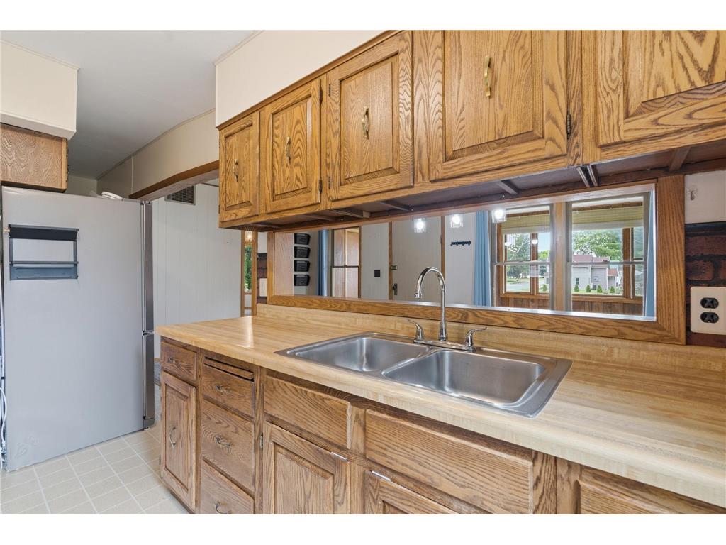 95 1st Avenue NE Elgin MN 55932 7083456 image18