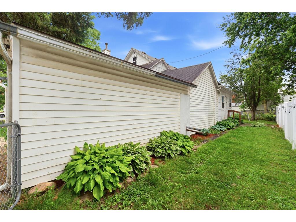 95 1st Avenue NE Elgin MN 55932 7083456 image6