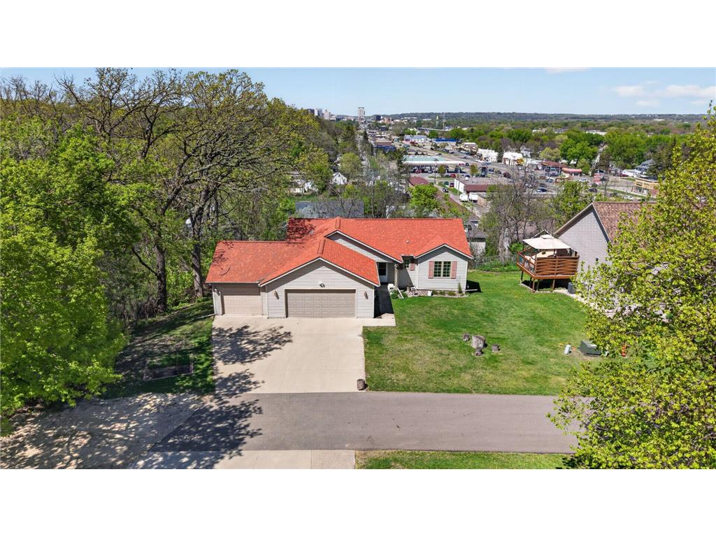 95 22nd Street SW Rochester MN 55902 7069892 image3