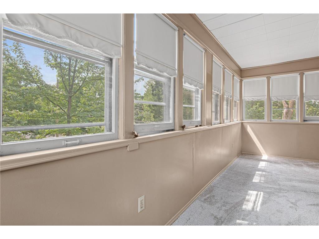 95 Colorado Street W Saint Paul MN 55107 - Mississippi 6796482 image32