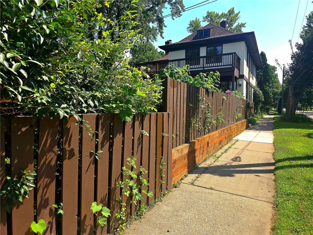 95 Colorado Street W Saint Paul MN 55107 - Mississippi 6796482 image72