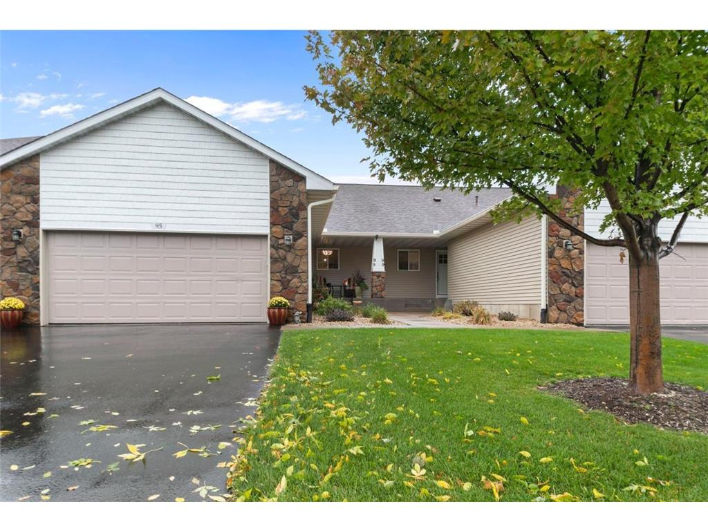 95 Stratford Way Hudson WI 54016 6560372 image1