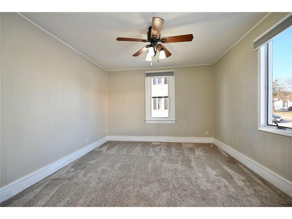 95 Williams Street Lewiston MN 55952 6814673 image8