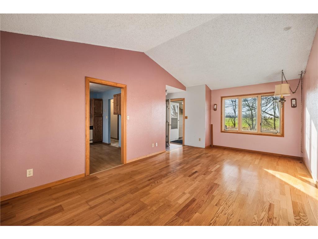 950 31st Street NE Northwood ND 58267 6817350 image14