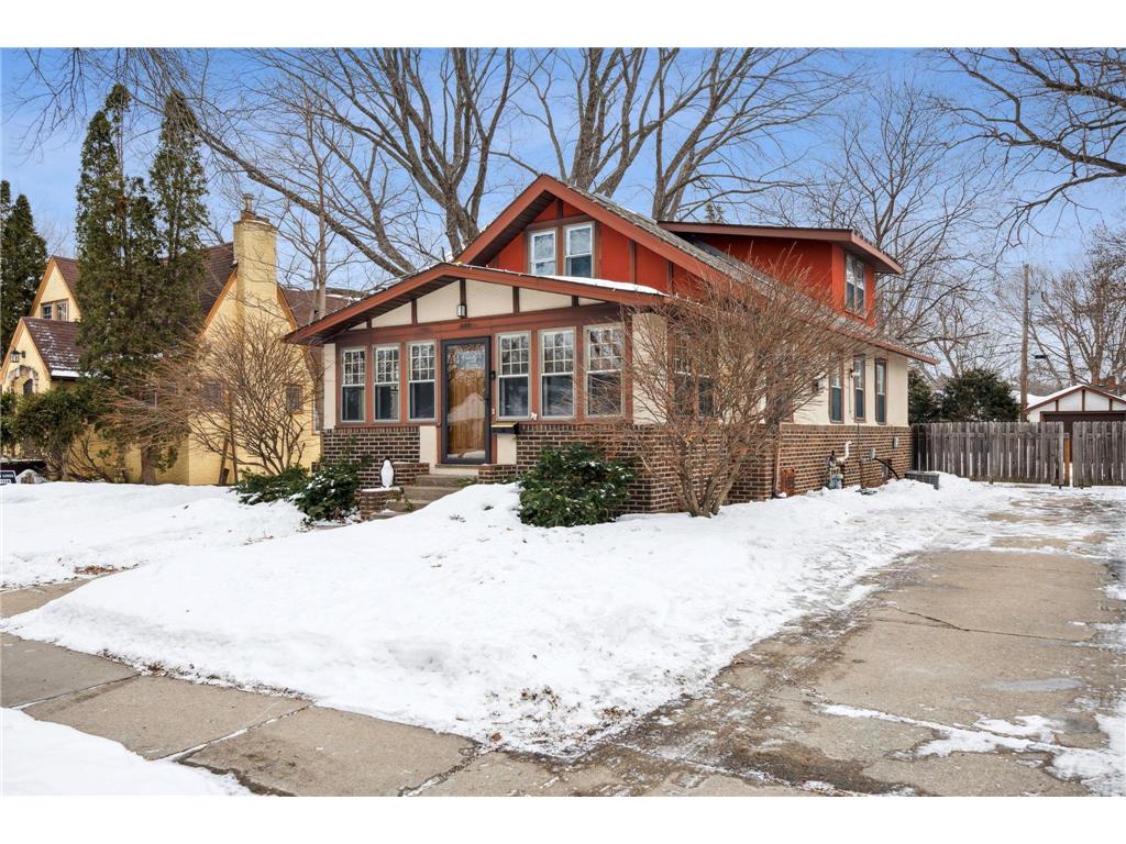 950 Bellows Street, West Saint Paul, MN, 55118 MLS 6332173 Edina