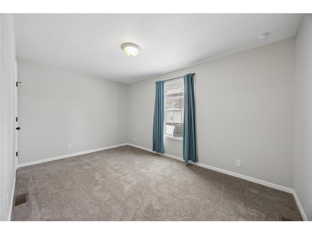 950 Cessna Drive New Brighton MN 55112 7023209 image14