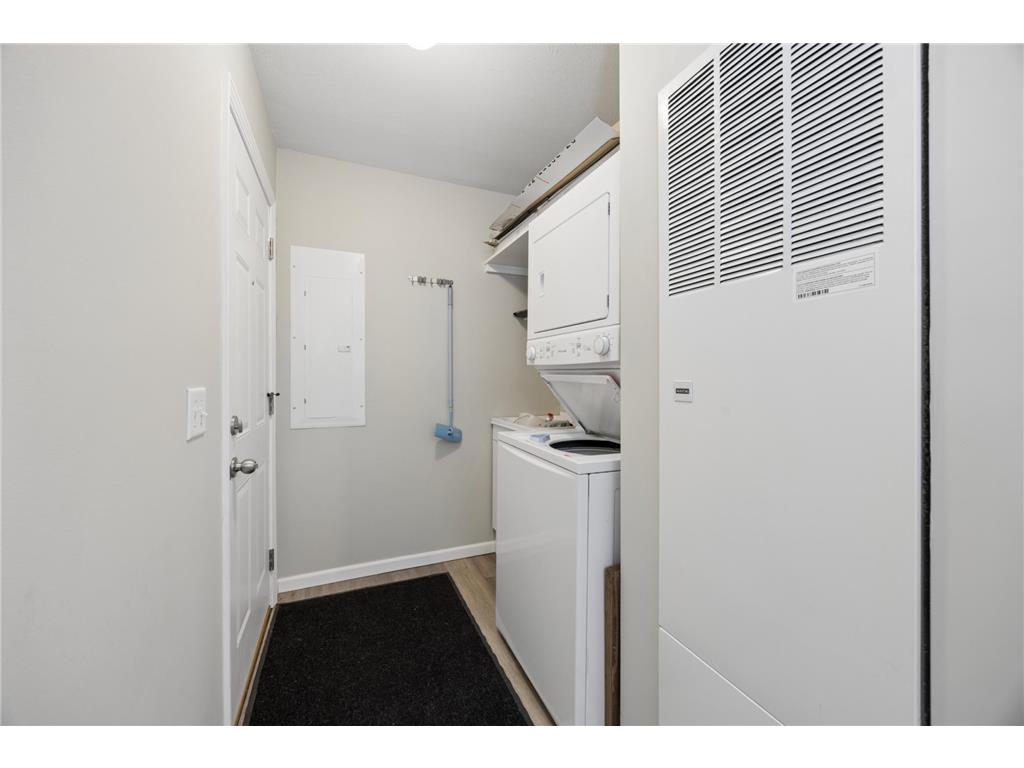 950 Cessna Drive New Brighton MN 55112 7023209 image17