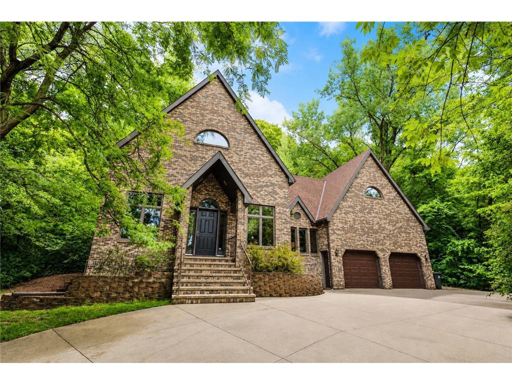950 E Belvista Drive North Mankato MN 56003 7103728 image1