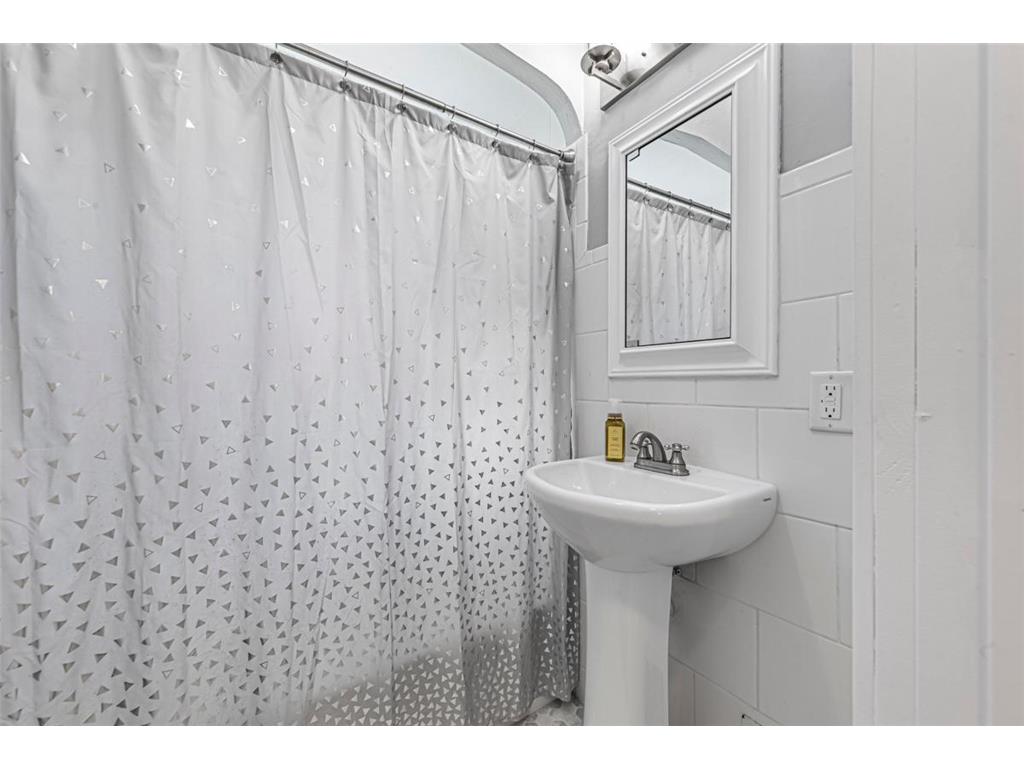 950 E Main Street Mankato MN 56001 6800155 image20