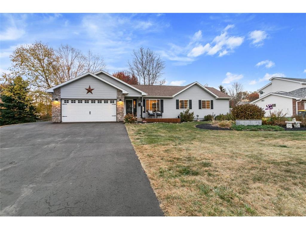 950 Eulaine Circle Hammond WI 54015 6620196 image1