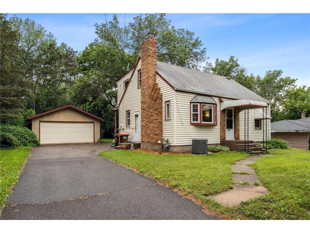 950 Gershwin Avenue N Oakdale MN 55128 6551176 image1