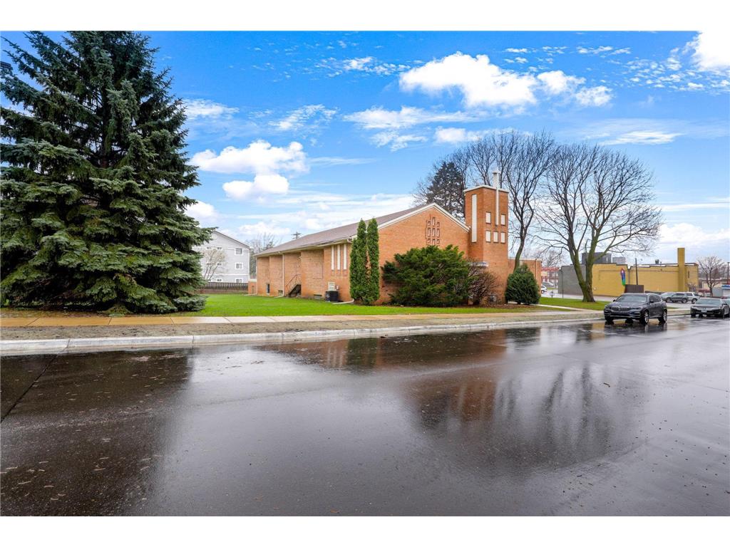 950 Gould Avenue NE, Columbia Heights, MN, 55421 MLS 6356093 Edina