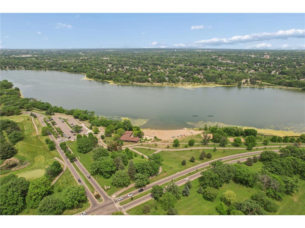 950 Hawthorne Avenue E Saint Paul MN 55106 7043319 image16