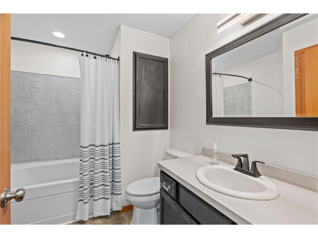 950 Herbert Street Jordan MN 55352 7019868 image23