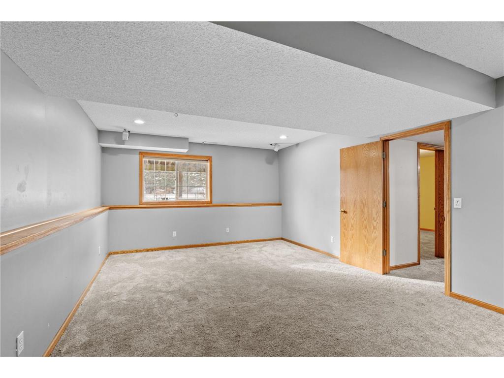 950 Herbert Street Jordan MN 55352 7019868 image25