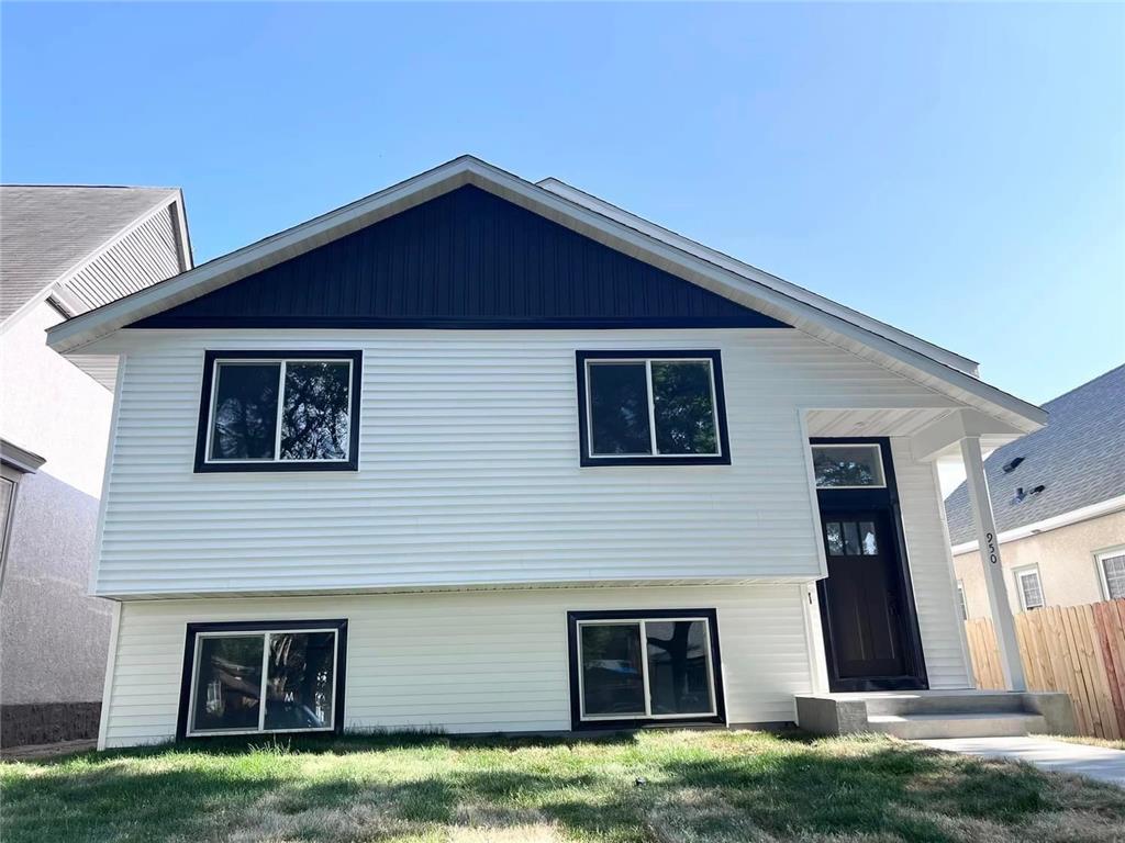 950 Jessamine Avenue E Saint Paul MN 55106 6391933 image1