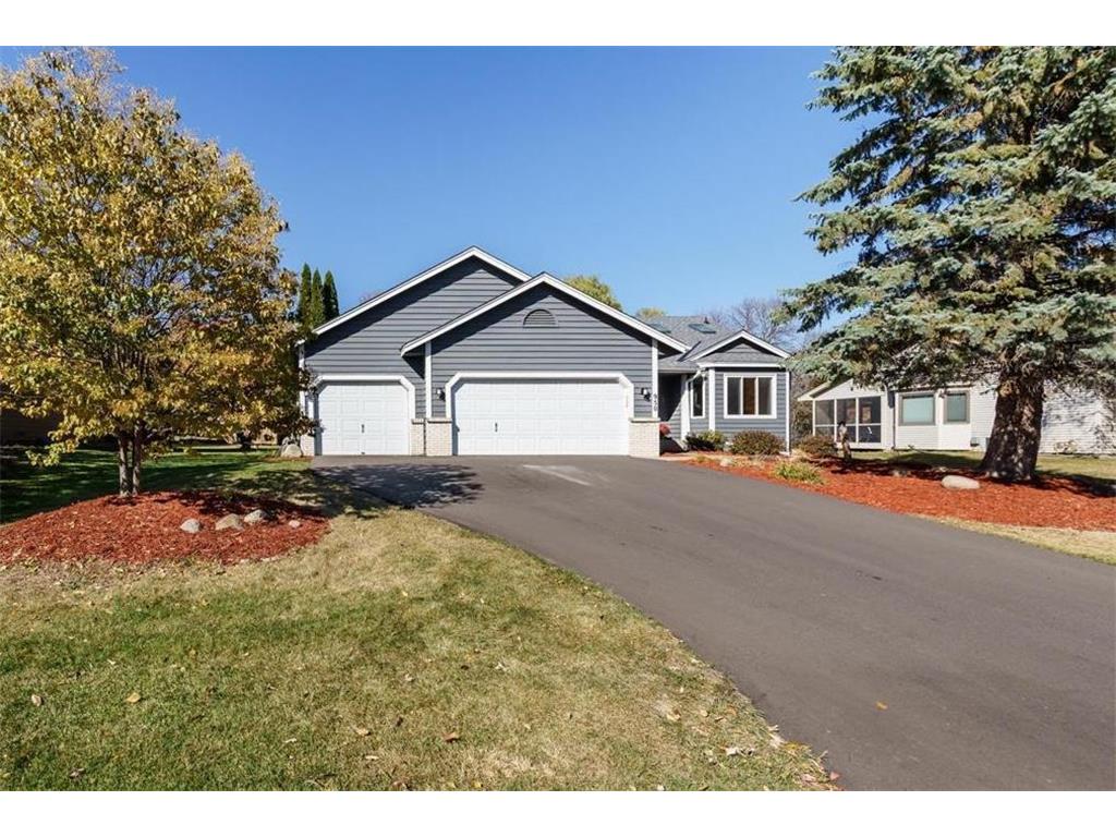 950 Lake Susan Drive Chanhassen MN 55317 7023162 image1