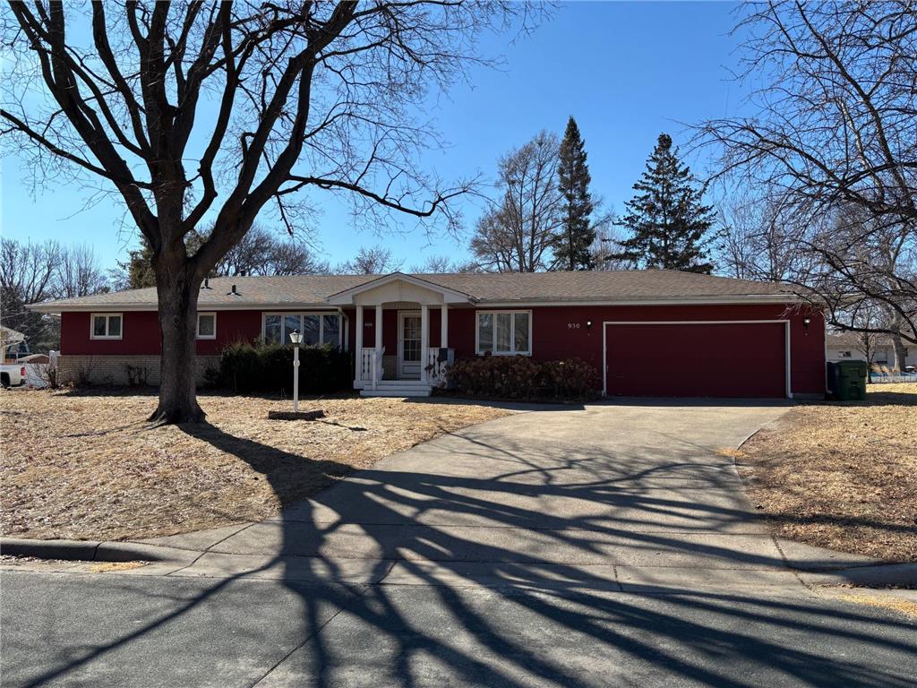 950 Pandora Drive NE Fridley MN 55432 6658986 image1