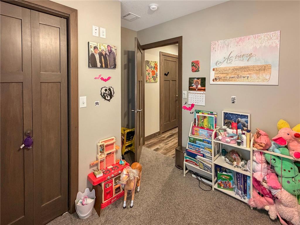 950 W 1st Avenue Edgerton MN 56128 7075053 image42