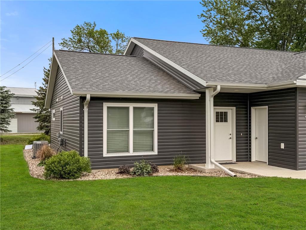 950 W 1st Avenue Edgerton MN 56128 7075053 image6