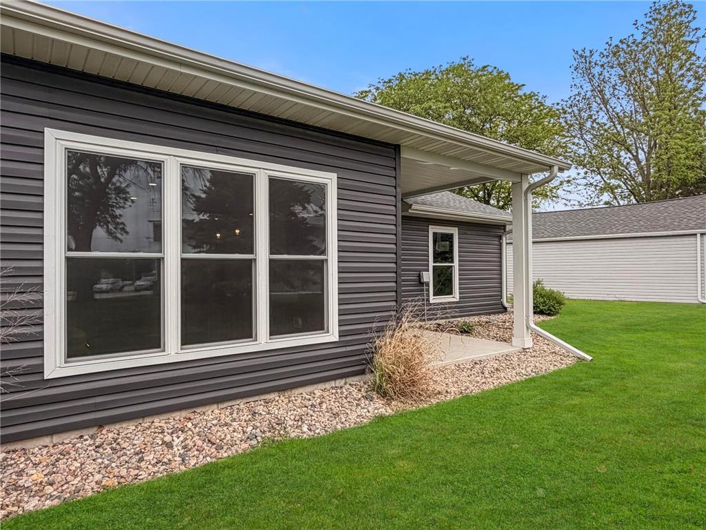 950 W 1st Avenue Edgerton MN 56128 7075053 image9
