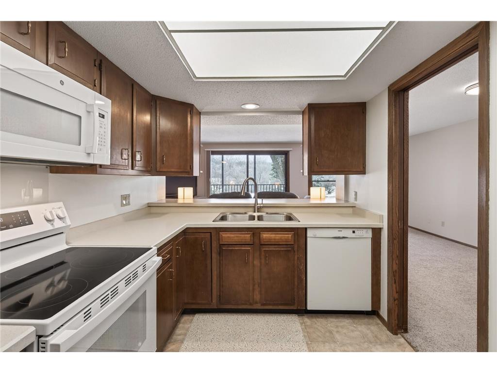 9500 Collegeview Road #112 Bloomington MN 55437 7009672 image10