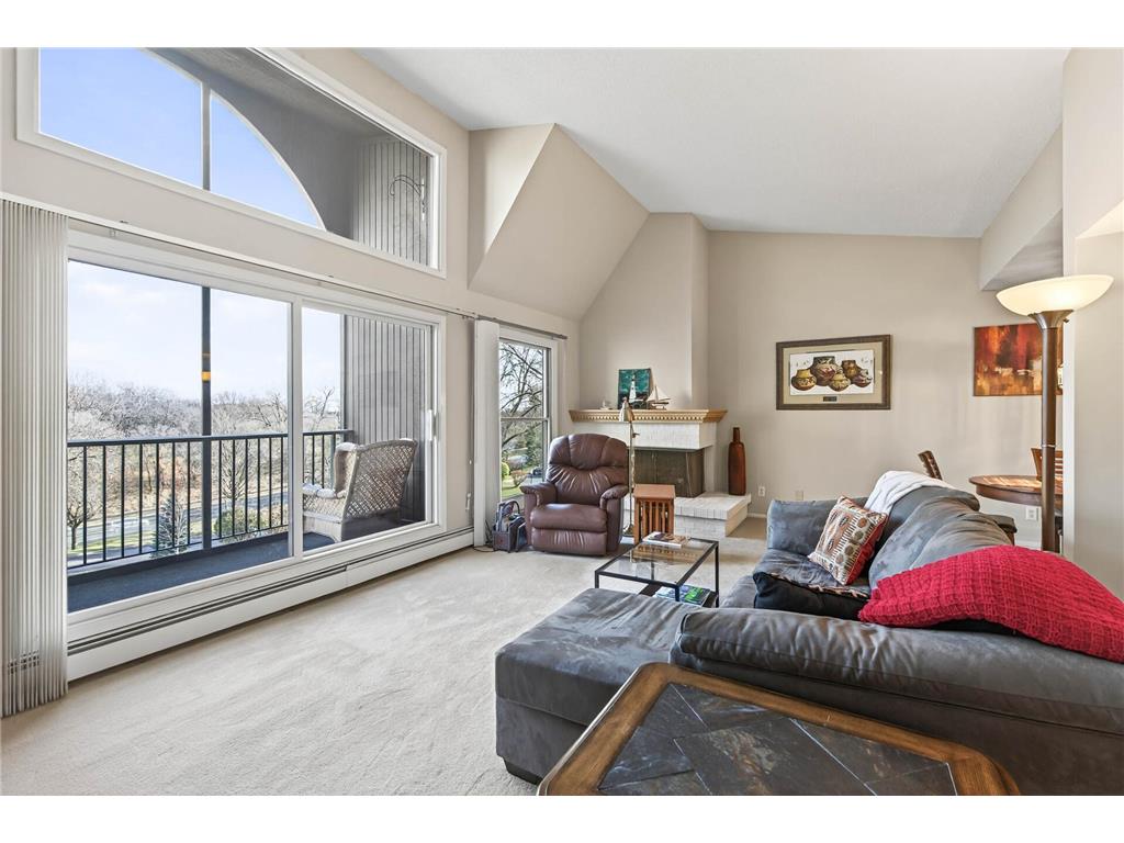 9500 Collegeview Road #308 Bloomington MN 55437 6819167 image1