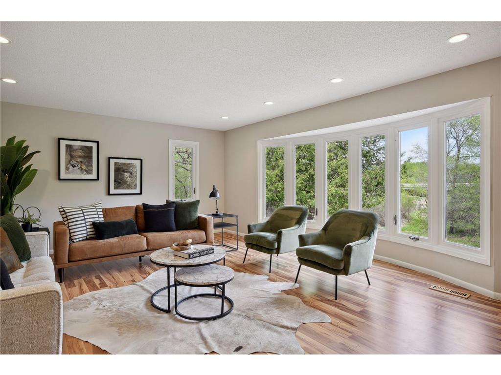 9500 Flying Cloud Drive Eden Prairie MN 55347 - Purgatory Creek 6380867 image1