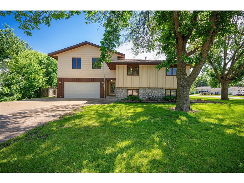 9500 Saratoga Lane N Maple Grove MN 55369 6583661 image1