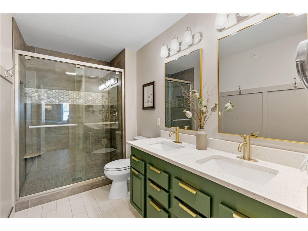 9500 Washington Boulevard #4 Chanhassen MN 55317 7083884 image13