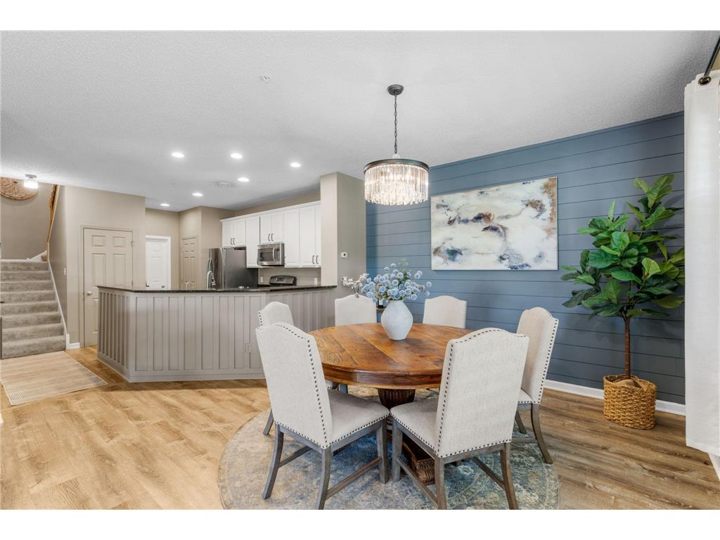 9500 Washington Boulevard #4 Chanhassen MN 55317 7083884 image3