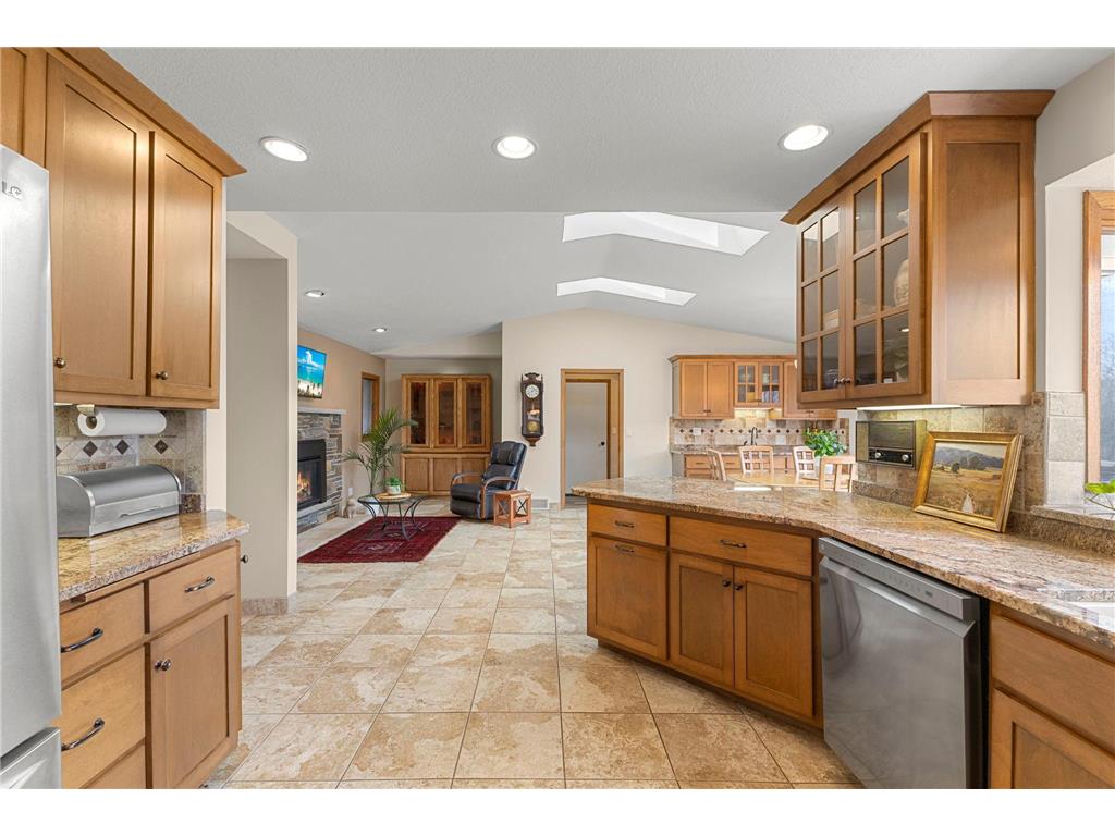 9506 Riverview Avenue Bloomington MN 55425 7017160 image17