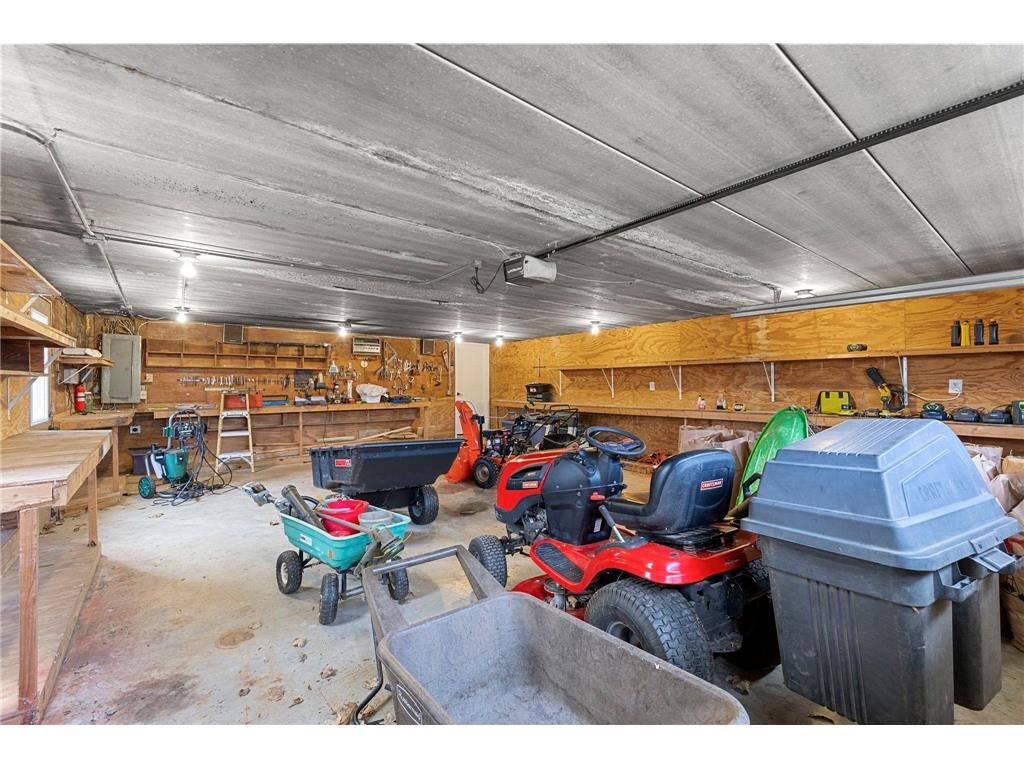 9506 Riverview Avenue Bloomington MN 55425 7017160 image46