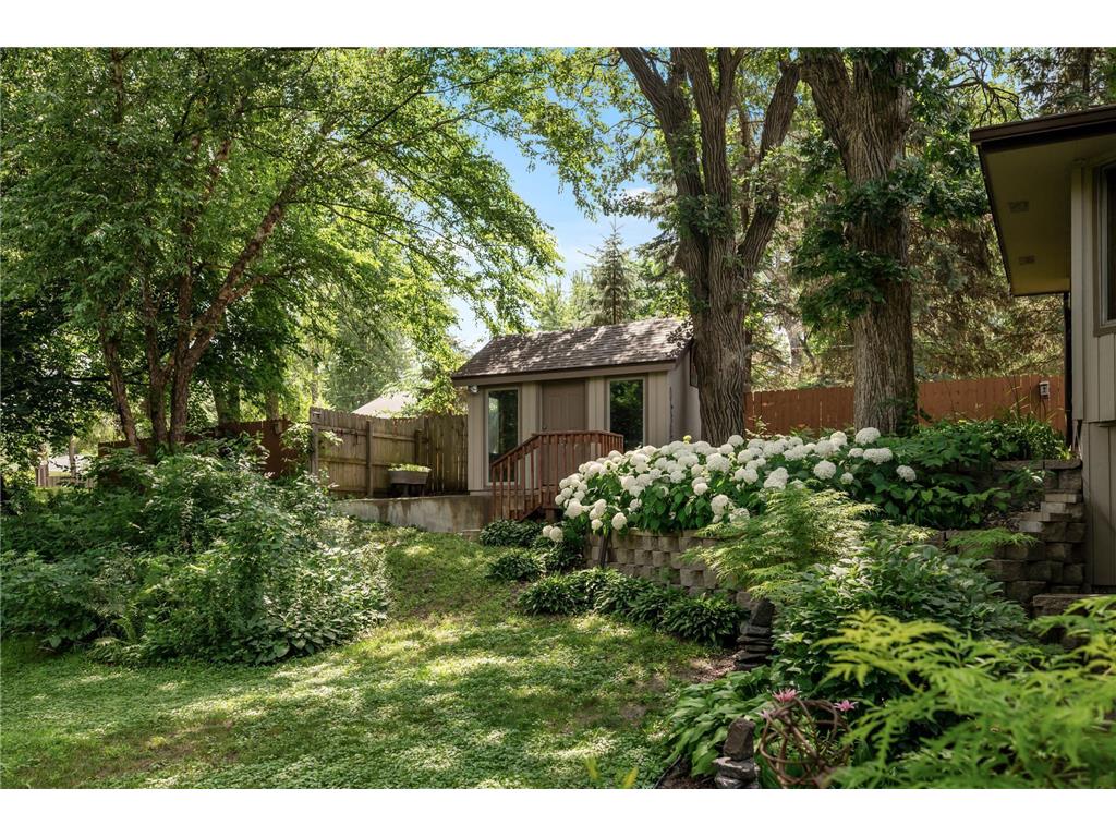 9506 Riverview Avenue Bloomington MN 55425 7017160 image54