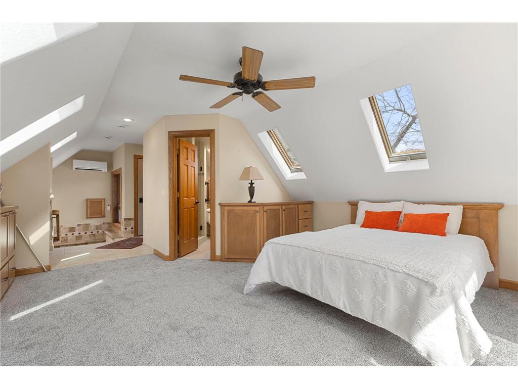 9506 Riverview Avenue Bloomington MN 55425 7017160 image61